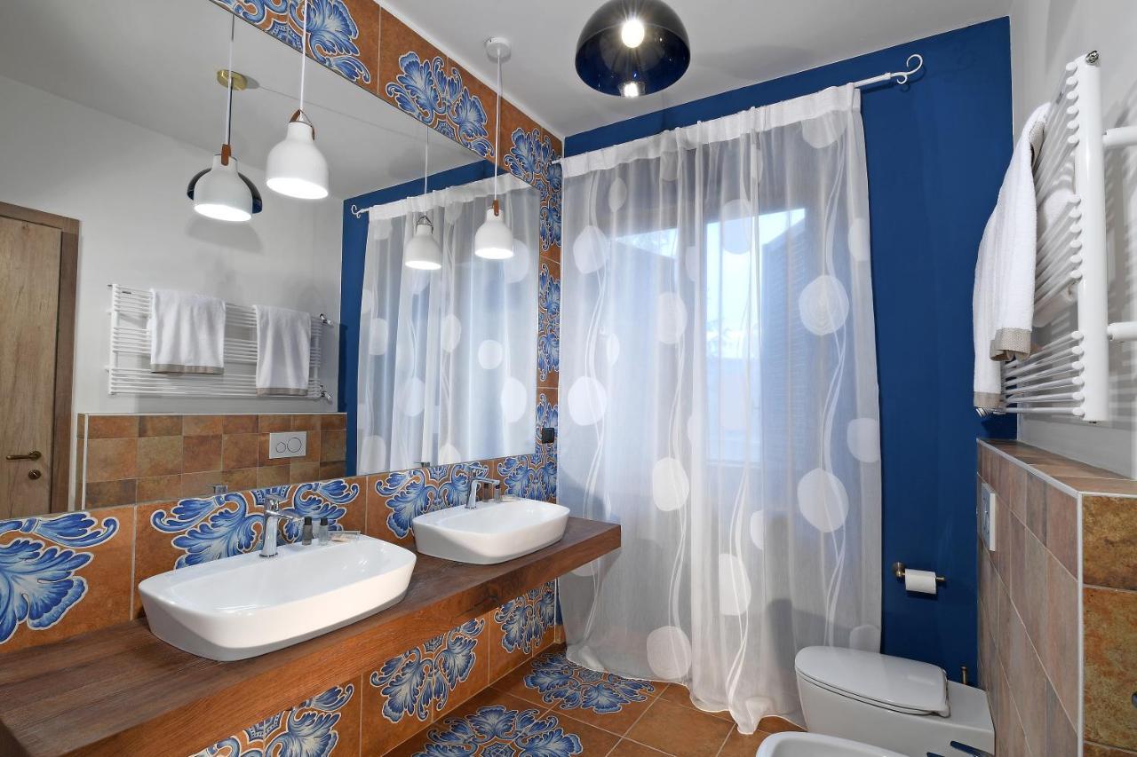 Panoramic Villa Garassino - Country Rooms And Fine Restaurant Treiso Exterior foto