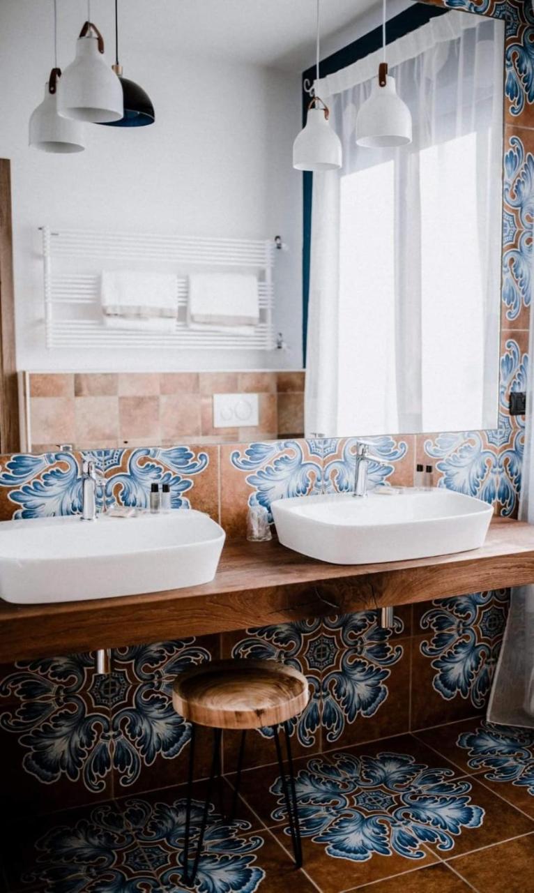 Panoramic Villa Garassino - Country Rooms And Fine Restaurant Treiso Exterior foto